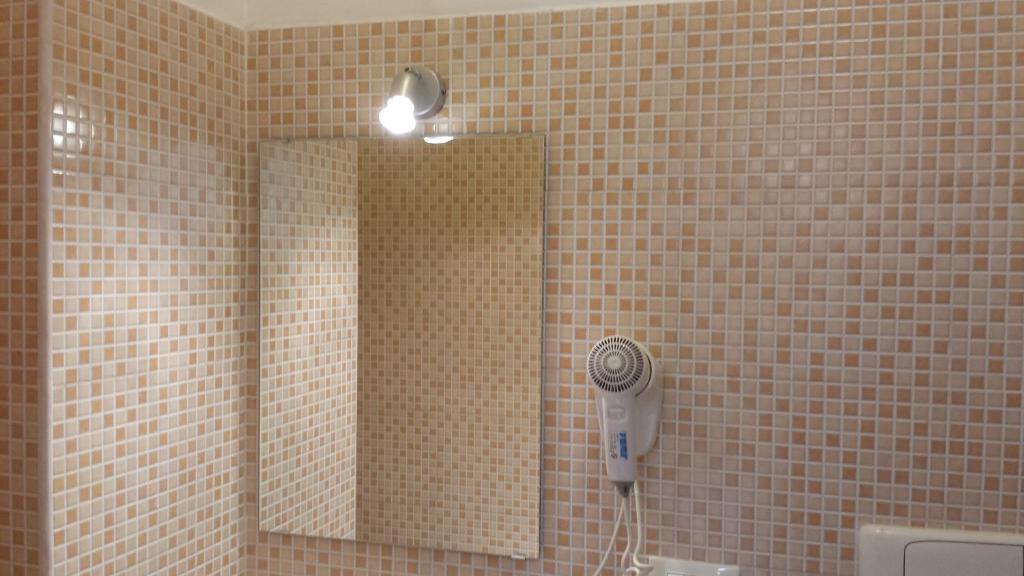Quadruple Room with Private Bathroom